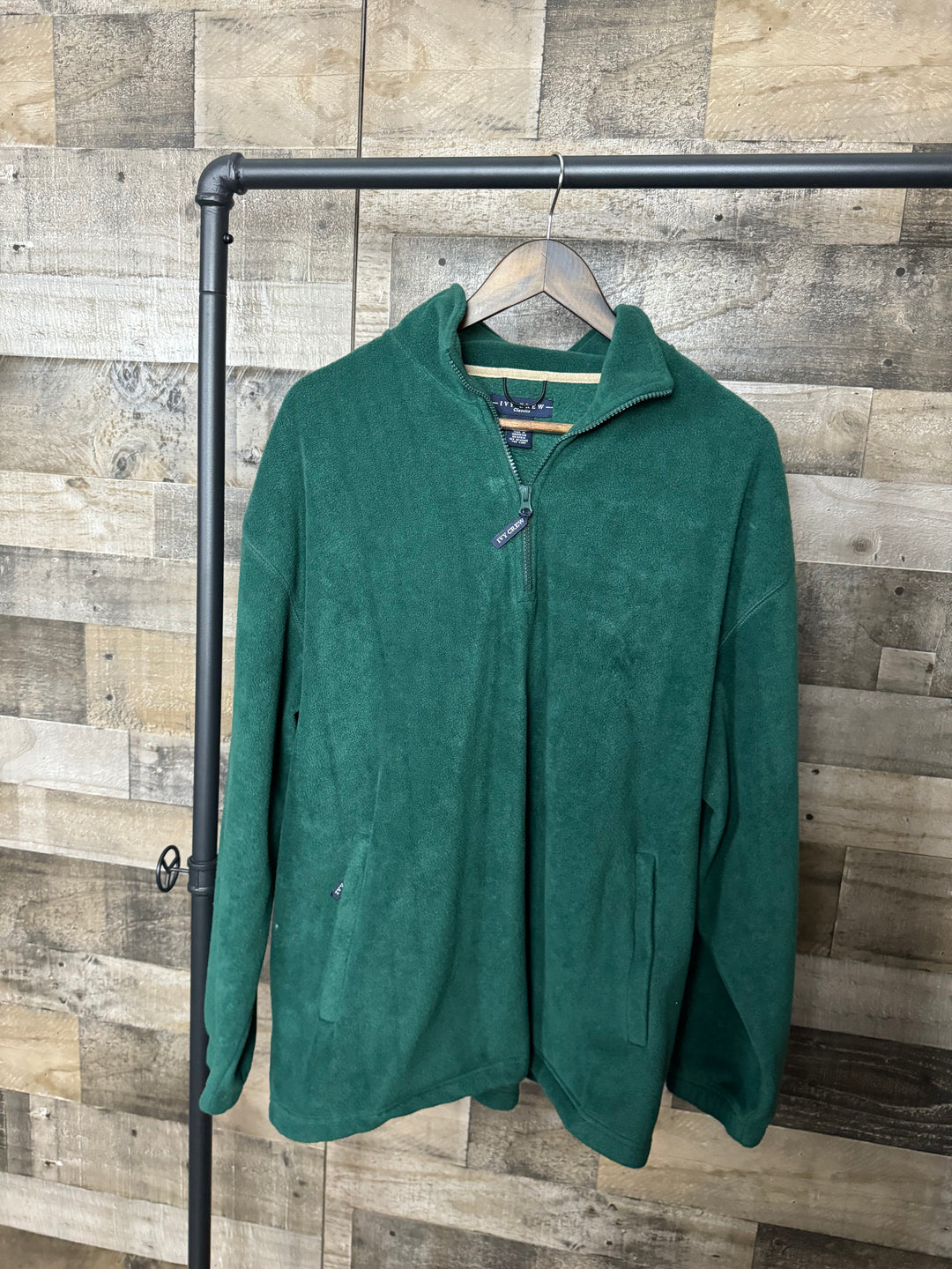 Cozy deep green pull over